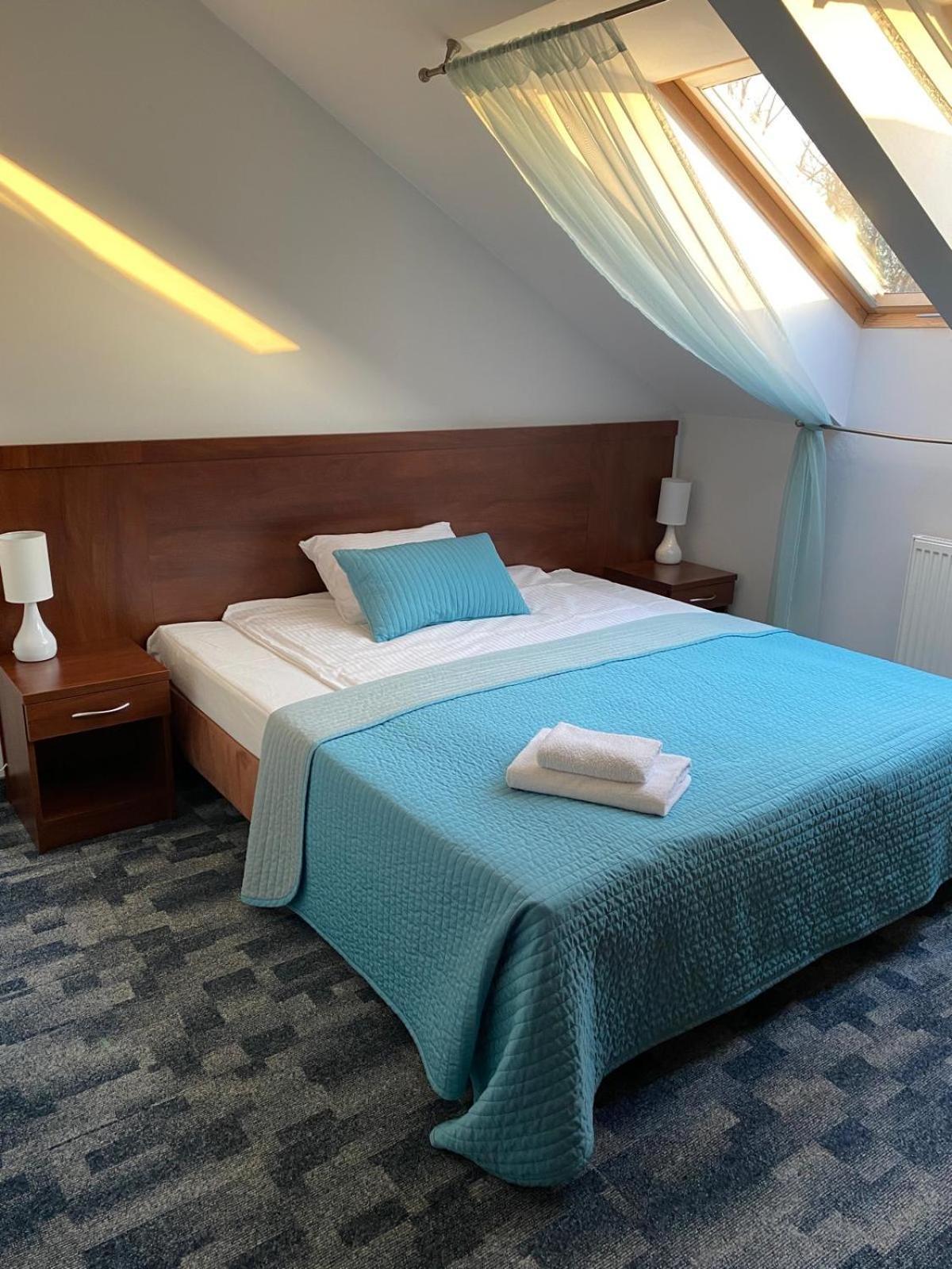 Hotel Restauracja Cztery Pory Roku Orneta Luaran gambar