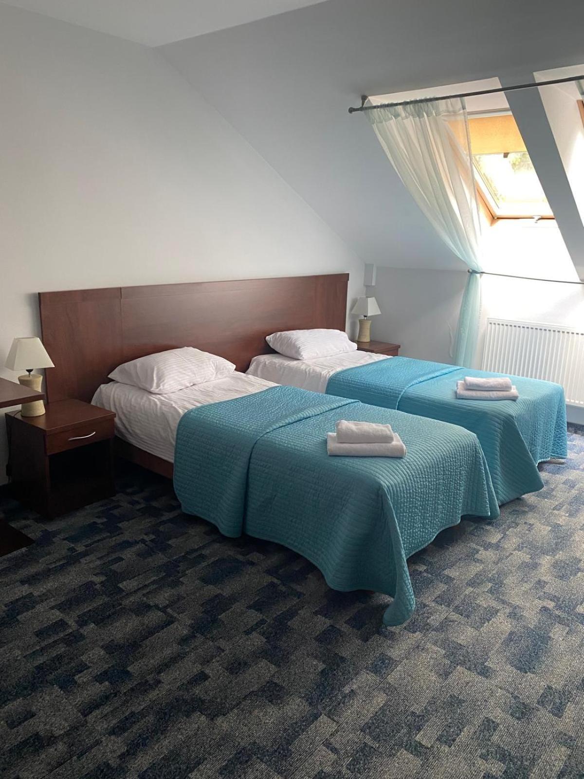 Hotel Restauracja Cztery Pory Roku Orneta Luaran gambar