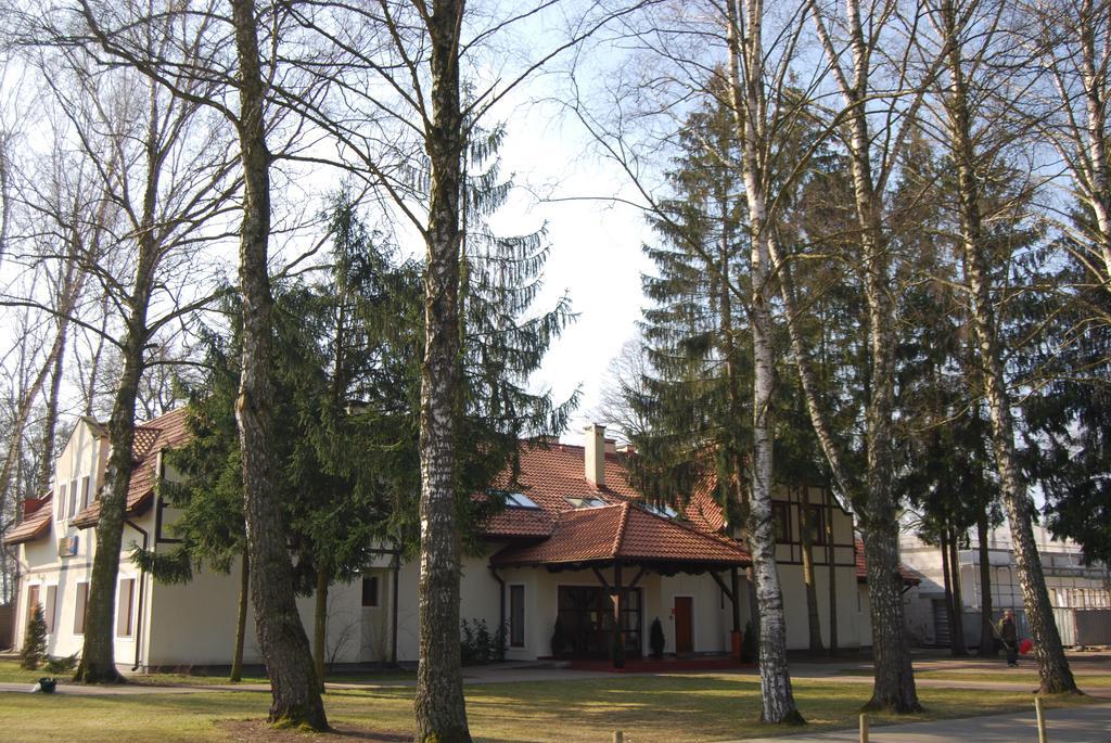 Hotel Restauracja Cztery Pory Roku Orneta Luaran gambar