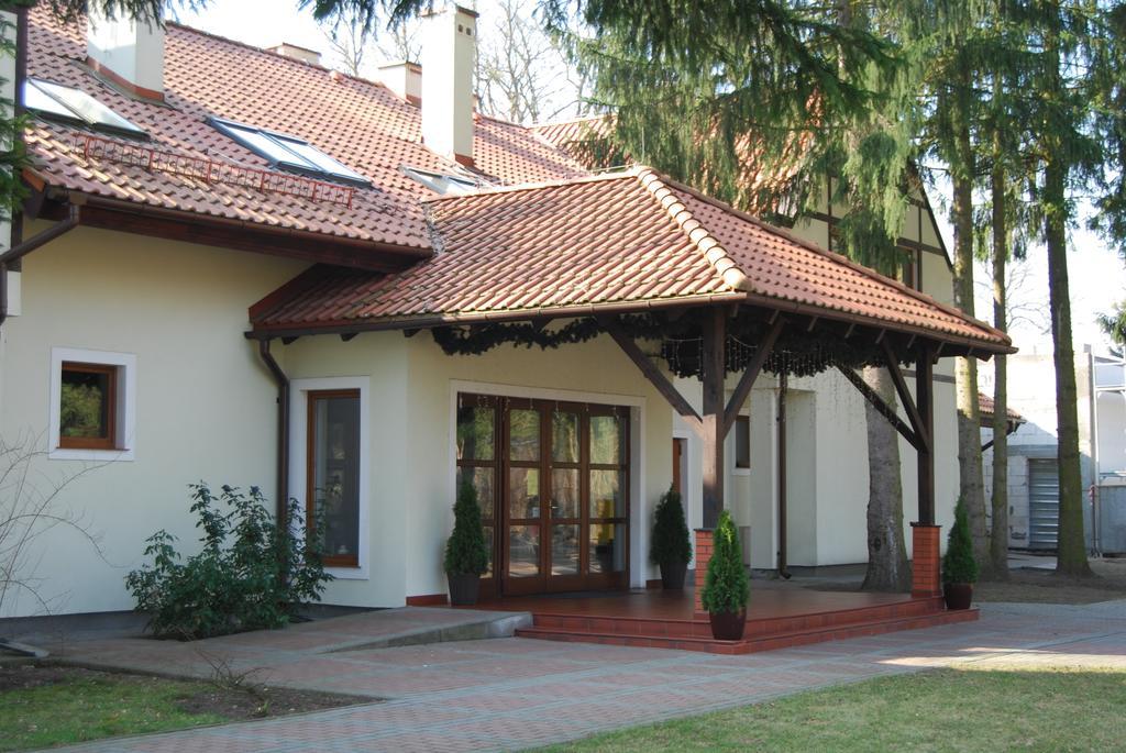 Hotel Restauracja Cztery Pory Roku Orneta Luaran gambar